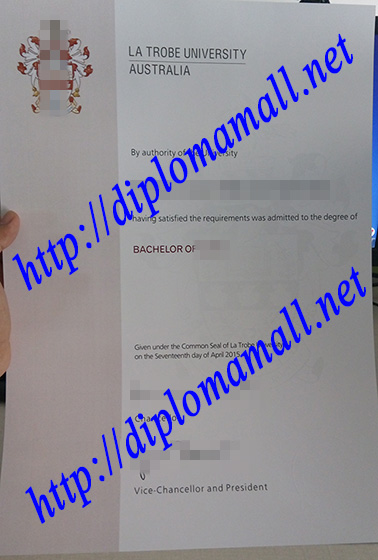 La Trobe University degree